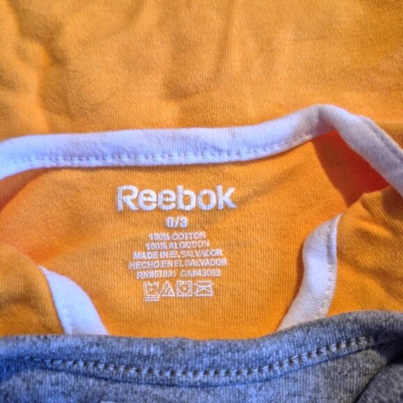 Boston Bruins baby bodysuit bundle 0-3 month, long sleeve top 6m VGUC - Picture 11 of 11